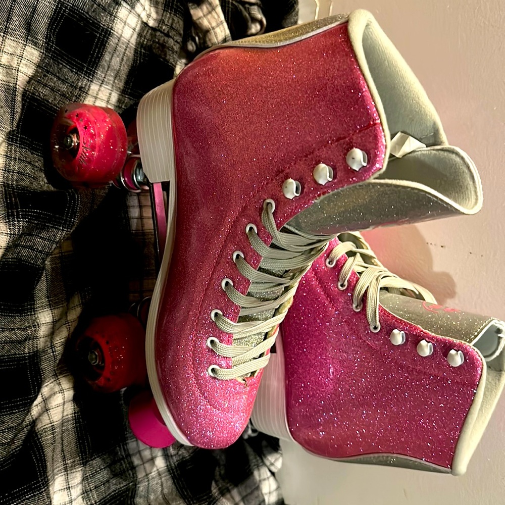 Pink sparkle roller skates